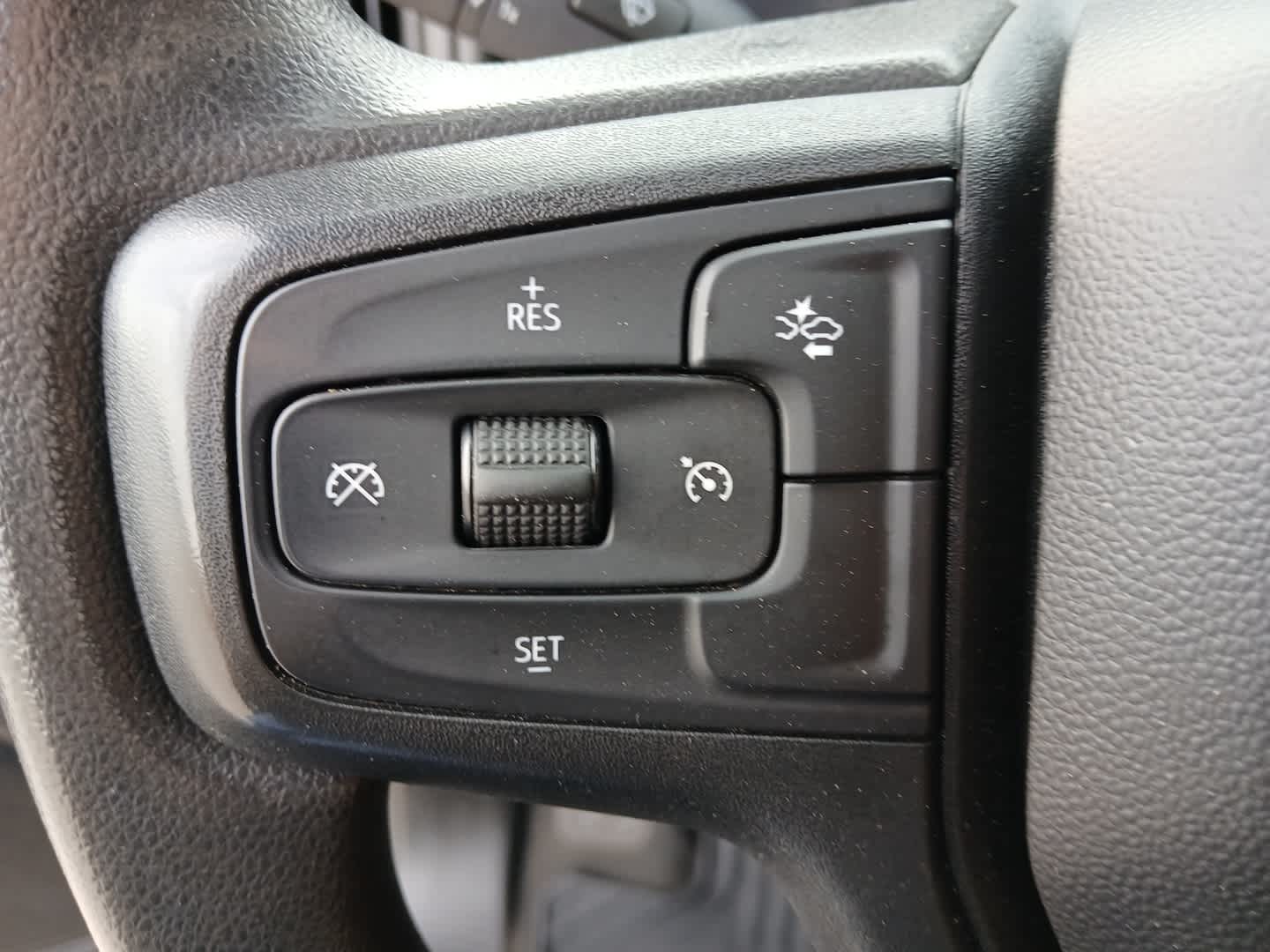 2024 Chevrolet Silverado 2500HD 4WD Crew Cab Standard Bed Custom