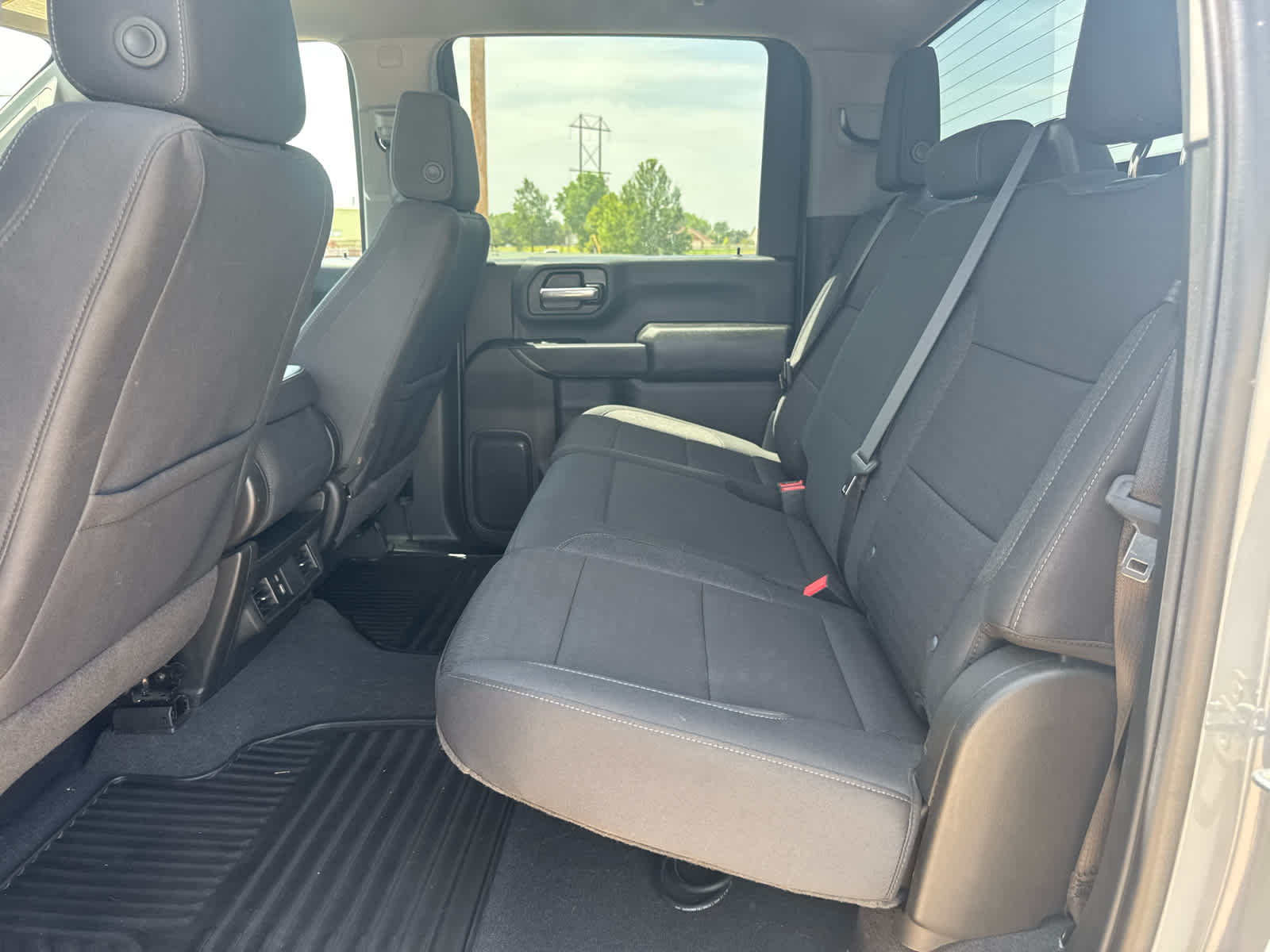 2024 Chevrolet Silverado 2500HD 4WD Crew Cab Standard Bed Custom