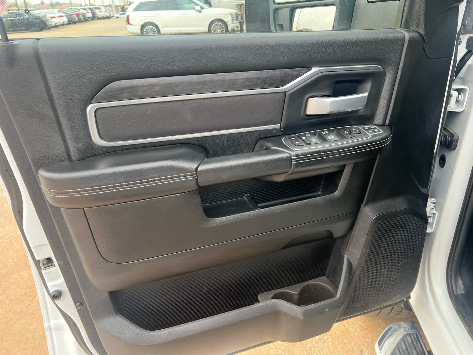 2024 RAM 3500 Big Horn Crew Cab 4x4 8' Box