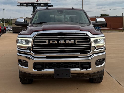 2020 RAM 3500 Laramie Crew Cab 4x4 8' Box