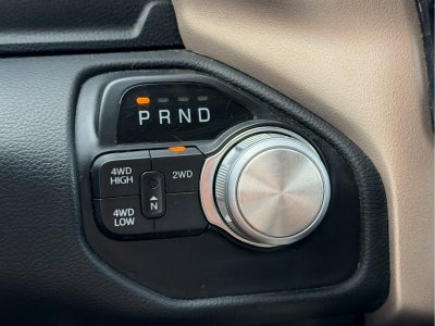 2020 RAM 3500 Laramie Crew Cab 4x4 8' Box