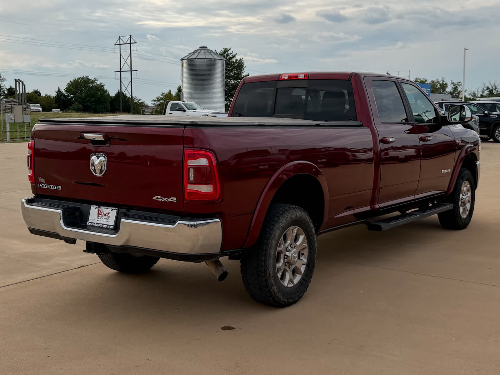 2020 RAM 3500 Laramie Crew Cab 4x4 8' Box