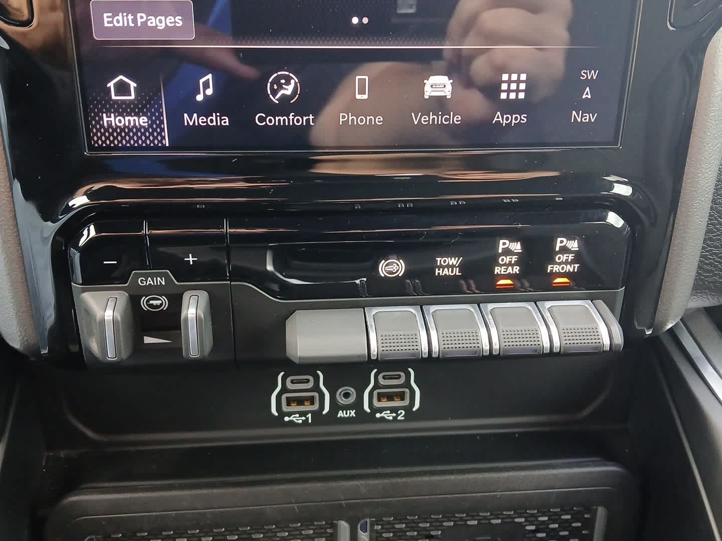 2025 RAM 3500 Big Horn Crew Cab 4x4 8' Box