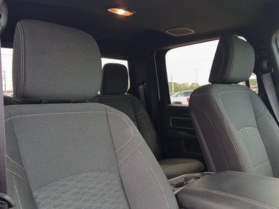 2025 RAM 3500 Big Horn Crew Cab 4x4 8' Box