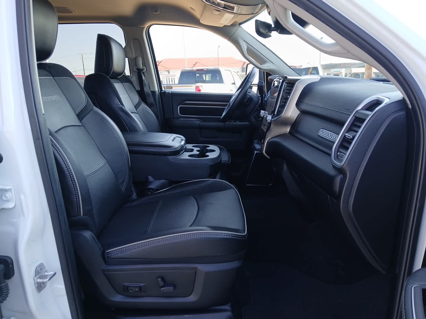 2024 RAM Ram 2500 Laramie Crew Cab 4x4 6'4' Box