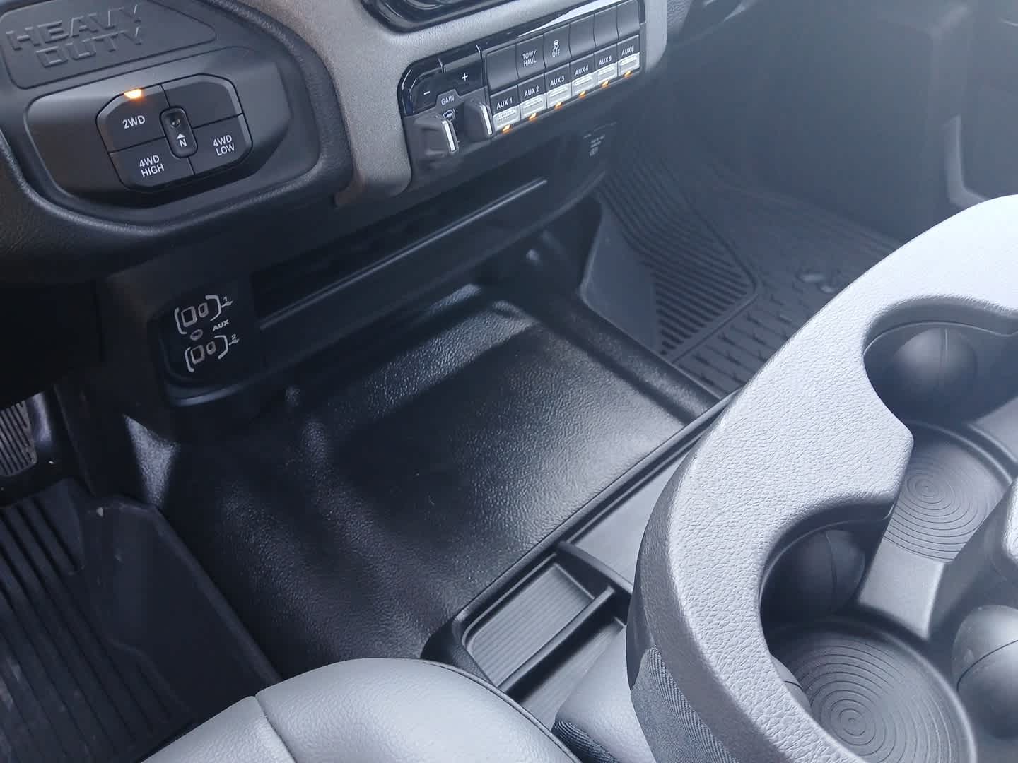 2025 RAM 3500 Tradesman Crew Cab 4x4 8' Box