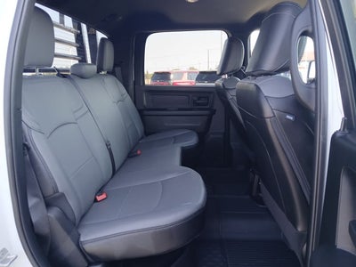 2025 RAM 3500 Tradesman Crew Cab 4x4 8' Box