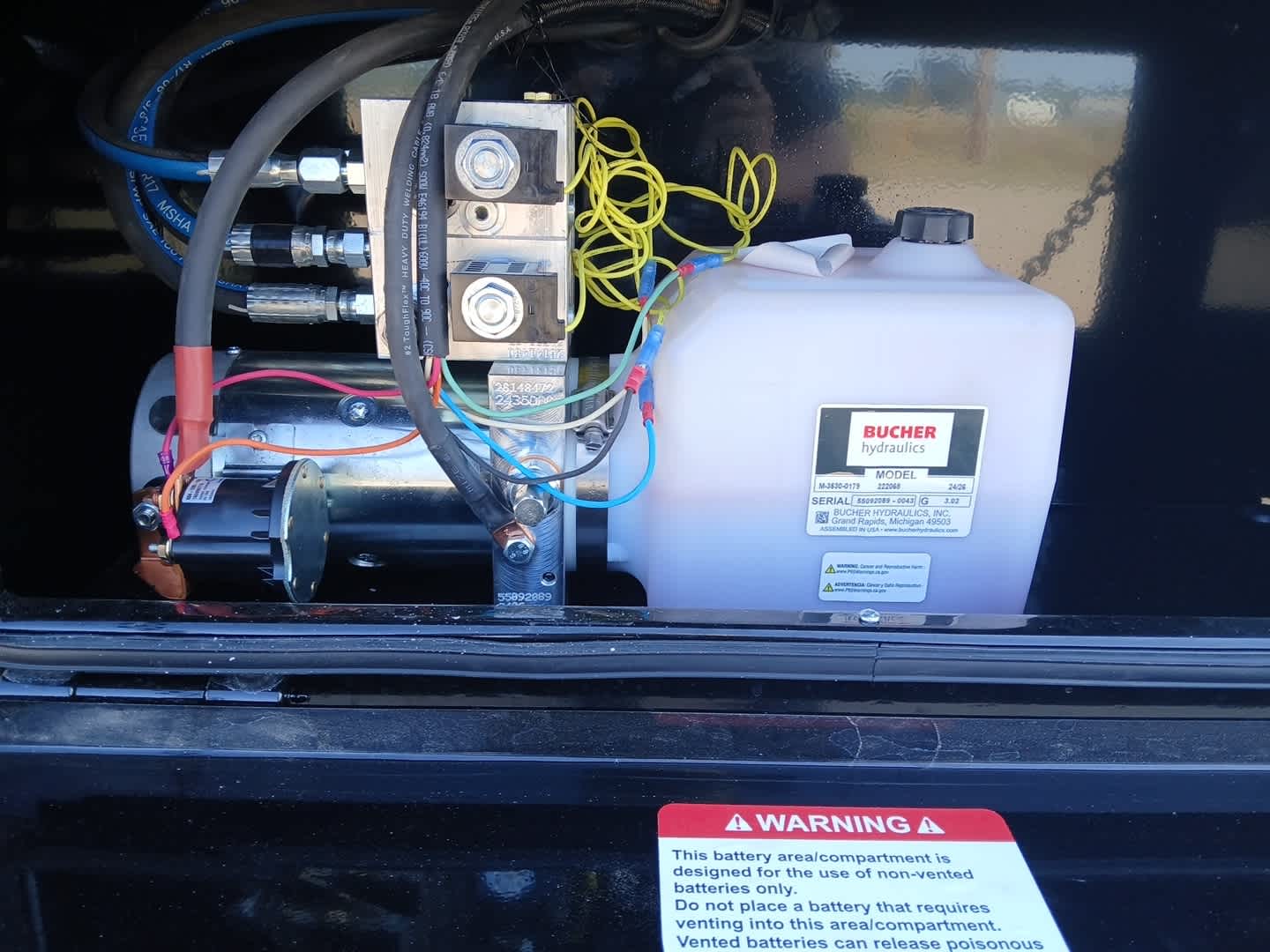 2025 RAM 3500 Tradesman Crew Cab 4x4 8' Box