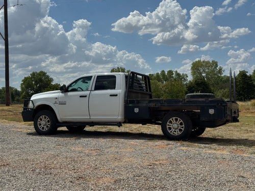 2018 RAM 3500 Chassis Tradesman/SLT/Laramie