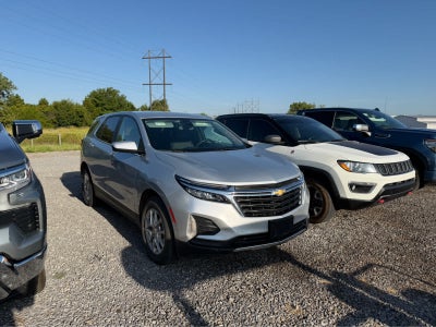 2022 Chevrolet Equinox FWD LT