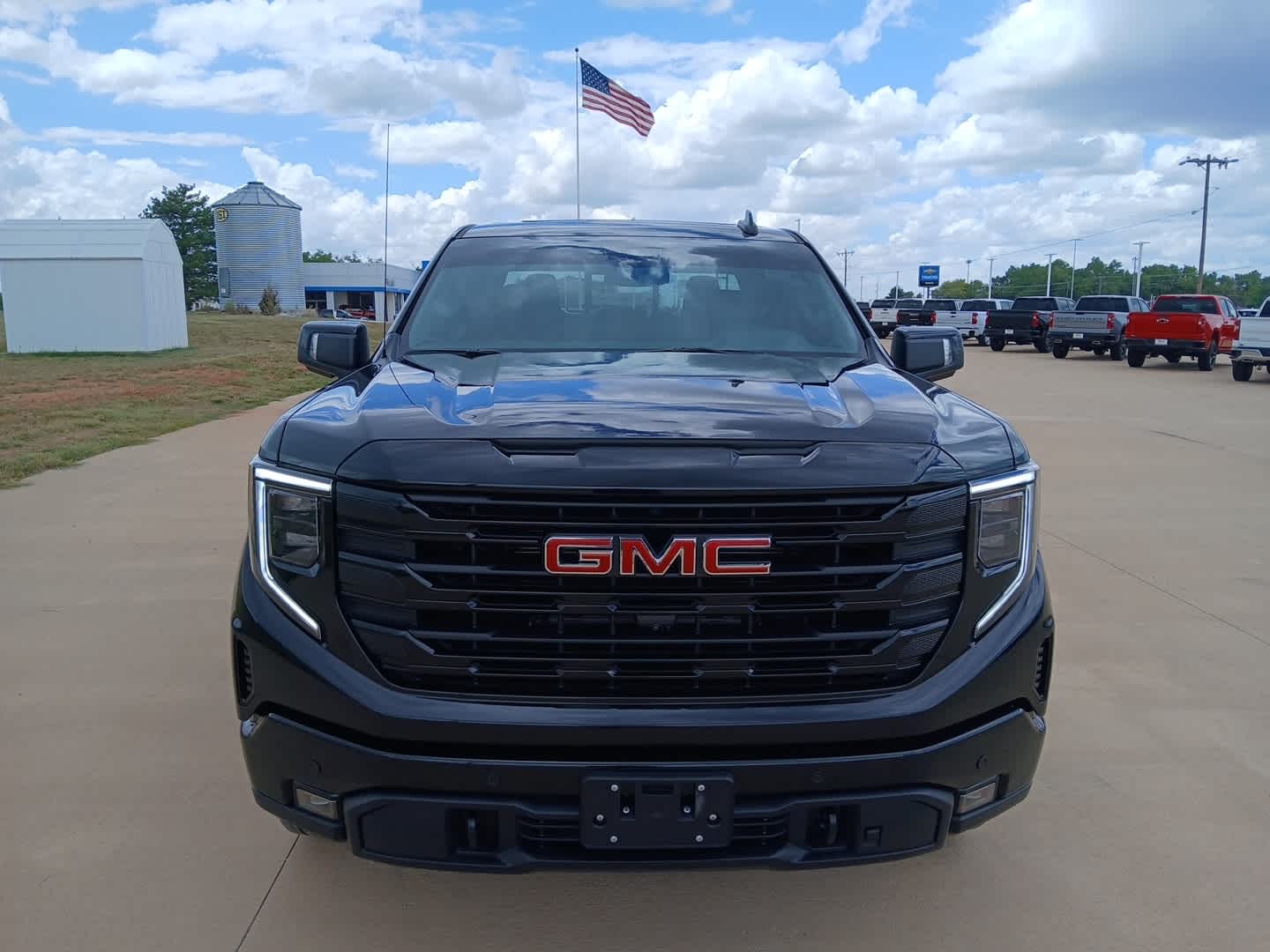 2026 GMC Sierra 1500 Crew Cab, Short Bed, Elevation, 4WD