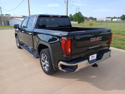 2024 GMC Sierra 1500 4WD Crew Cab Short Box SLT