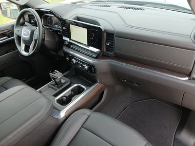2024 GMC Sierra 1500 4WD Crew Cab Short Box SLT
