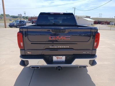 2022 GMC Sierra 1500 4WD Crew Cab Short Box SLT
