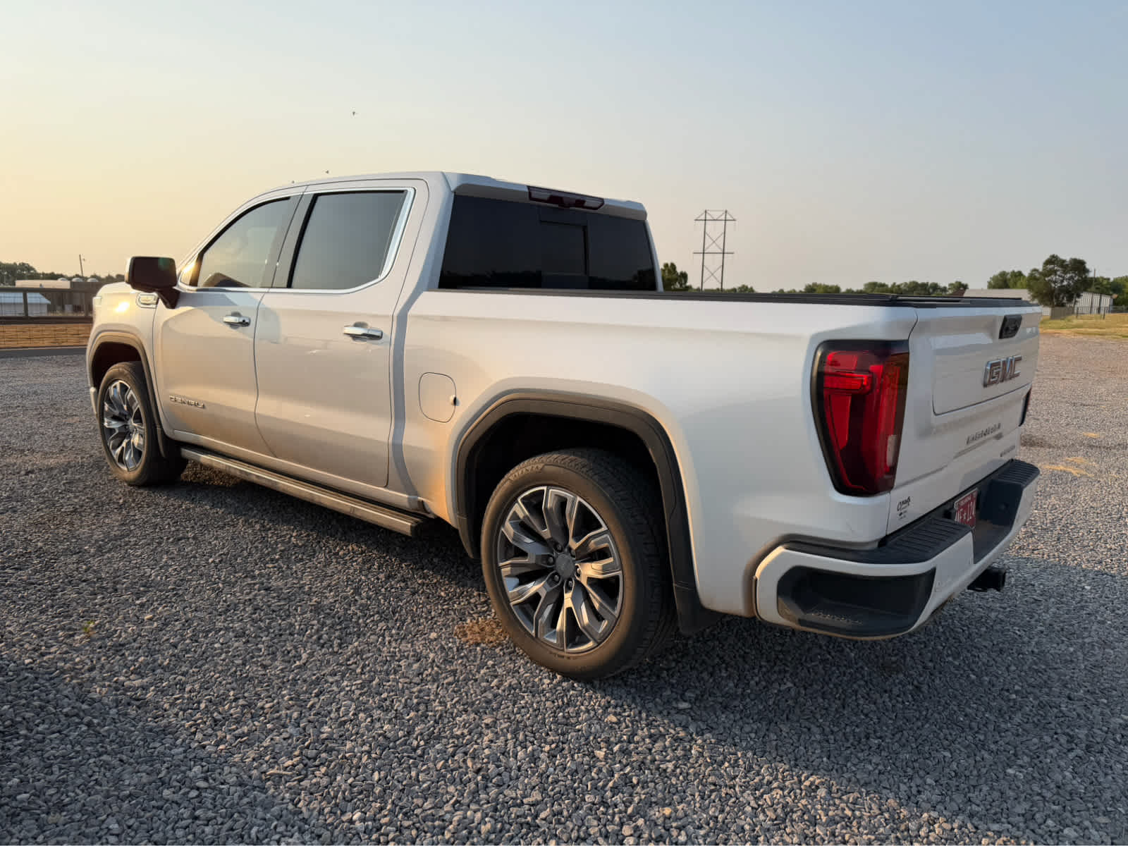 2025 GMC Sierra 1500 4WD Crew Cab Short Box Denali