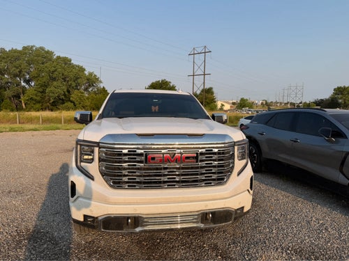 2025 GMC Sierra 1500 4WD Crew Cab Short Box Denali