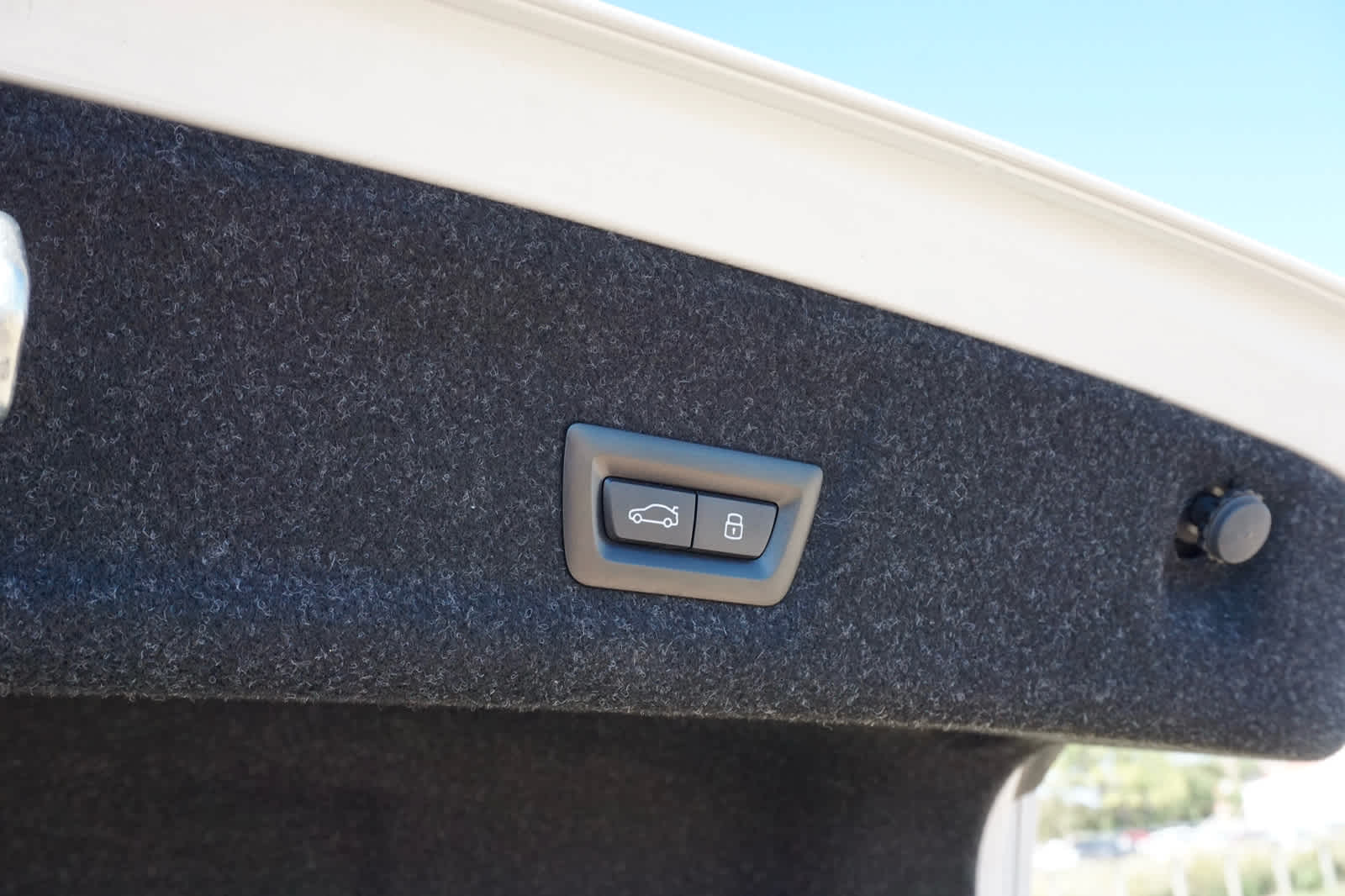 2024 BMW 330i 330i