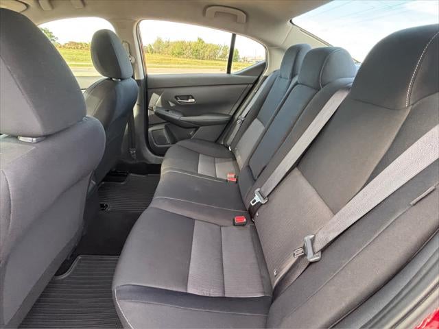 2022 Nissan Sentra SV Xtronic CVT