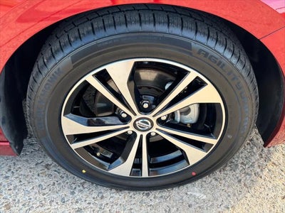 2022 Nissan Sentra SV Xtronic CVT
