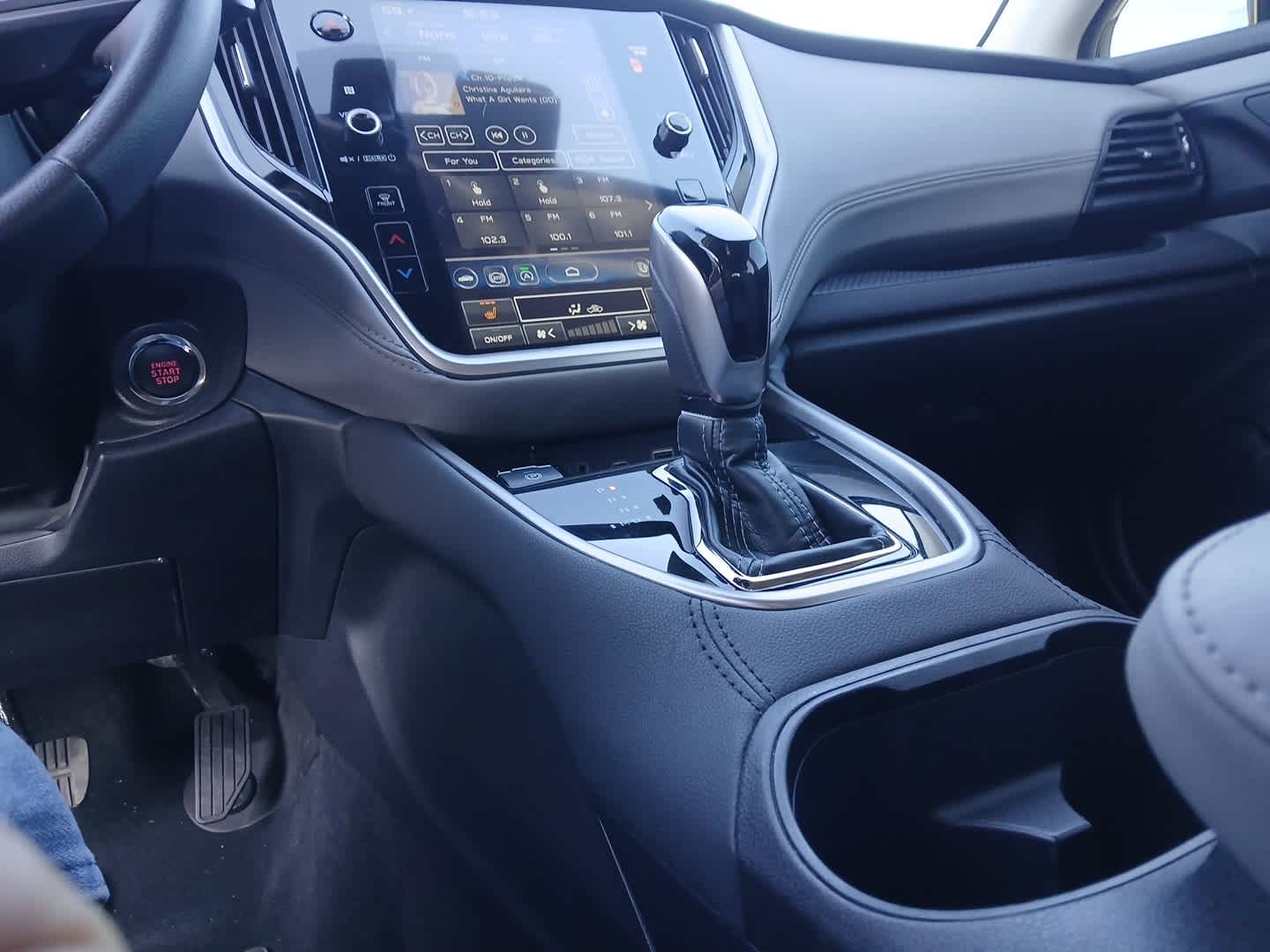 2024 Subaru Outback Premium