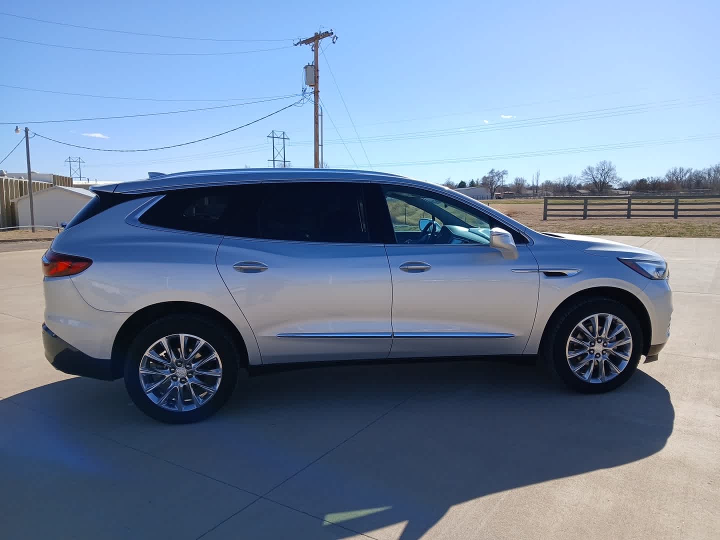 2019 Buick Enclave FWD Essence