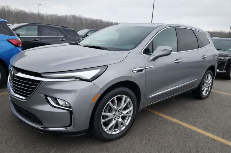 2023 Buick Enclave Essence AWD