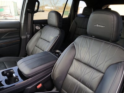 2025 Buick Enclave Avenir FWD