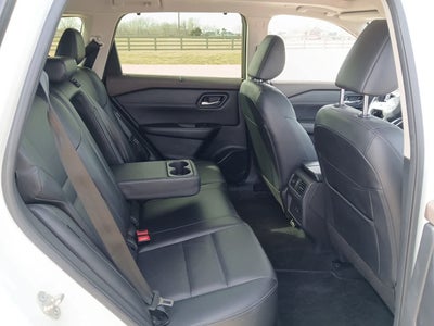 2023 Nissan Rogue SV FWD