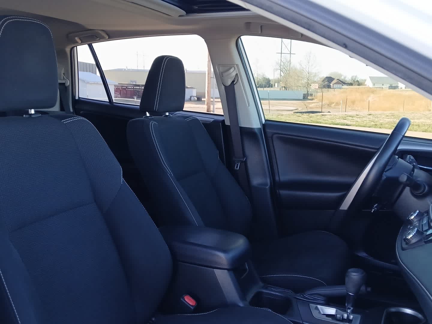 2018 Toyota RAV4 Hybrid XLE