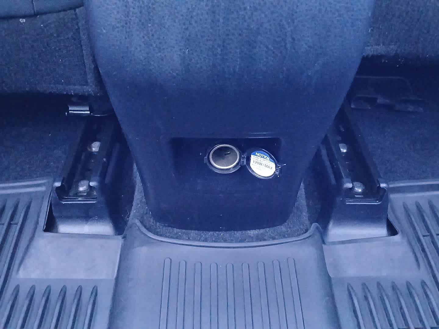 2018 Toyota RAV4 Hybrid XLE