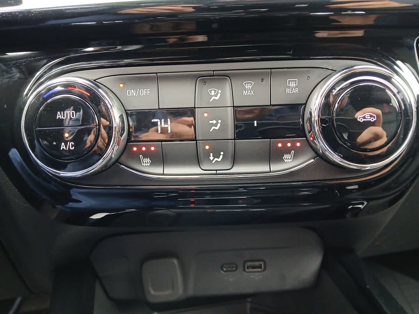 2025 Chevrolet Trax FWD 2RS