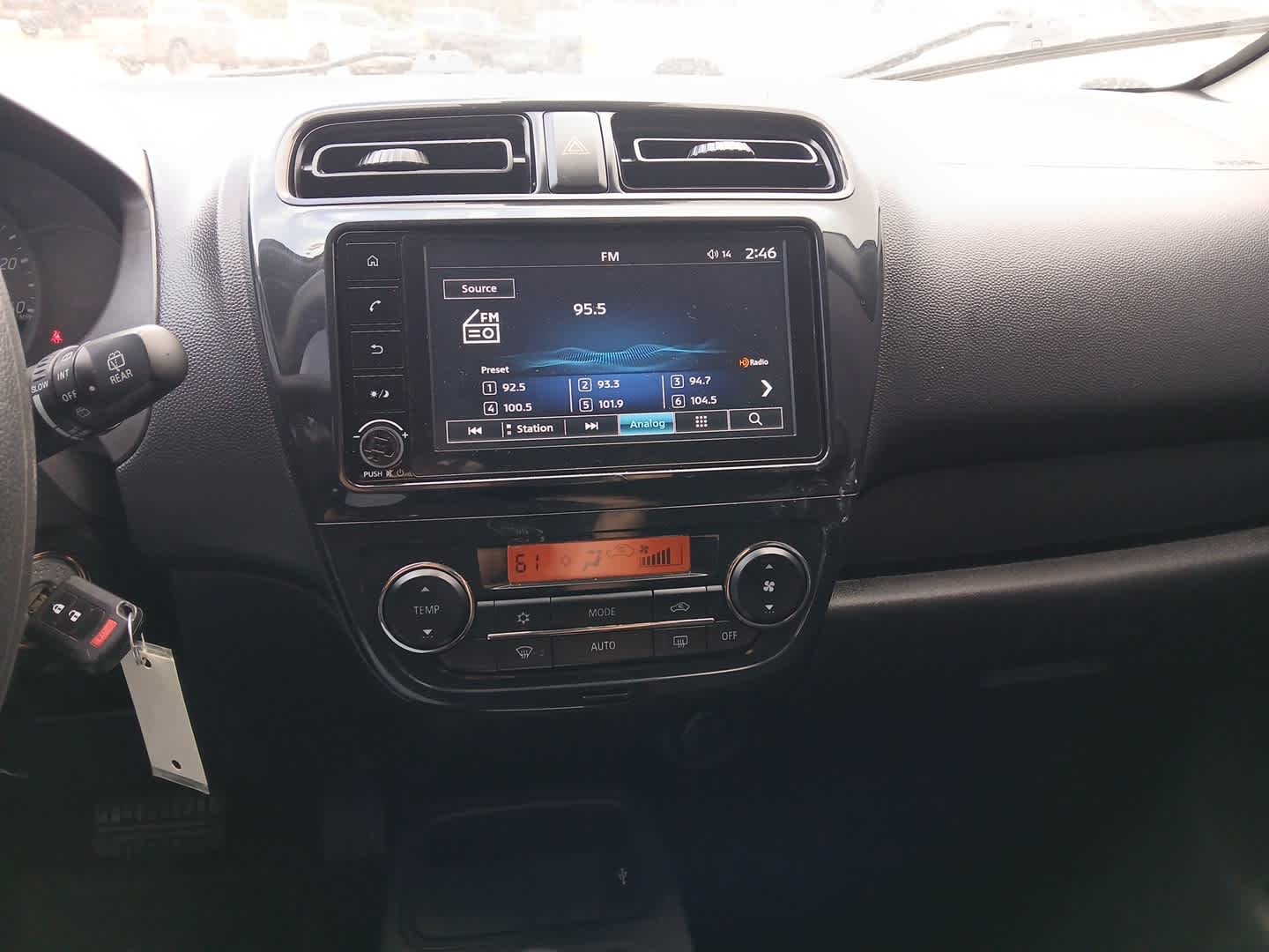 2024 Mitsubishi Mirage ES