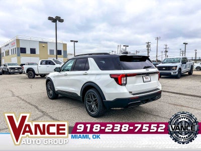 2025 Ford Explorer ST-Line