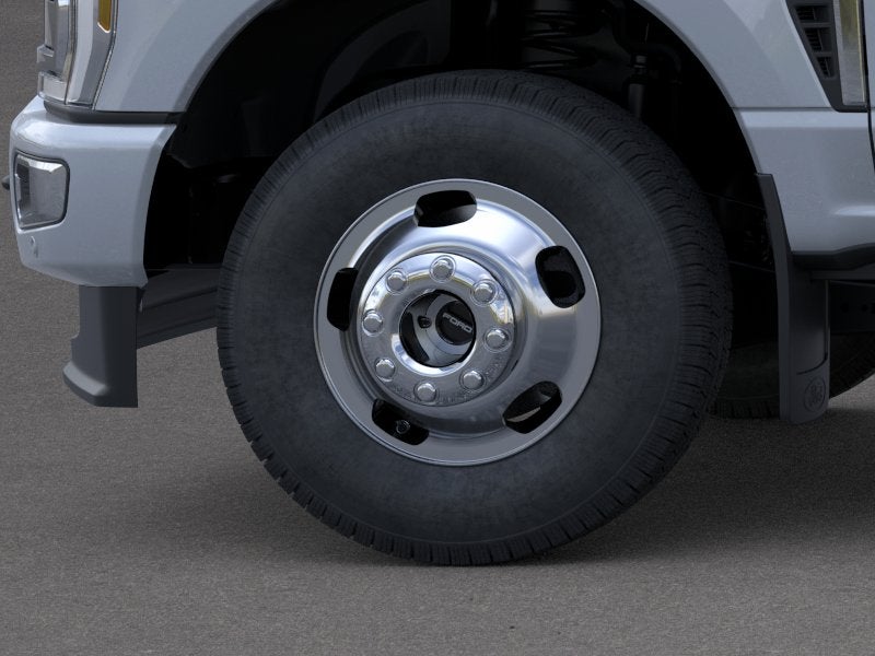 2026 Ford Super Duty F-350 DRW Pickup XL