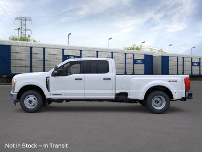 2026 Ford Super Duty F-350 DRW Pickup XLT