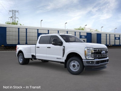 2026 Ford Super Duty F-350 DRW Pickup XLT