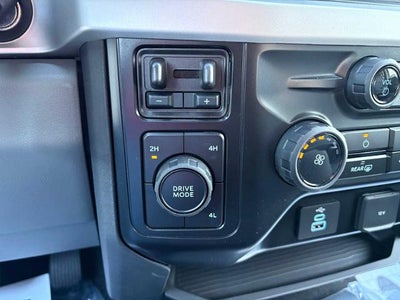 2026 Ford Super Duty F-350 DRW XL