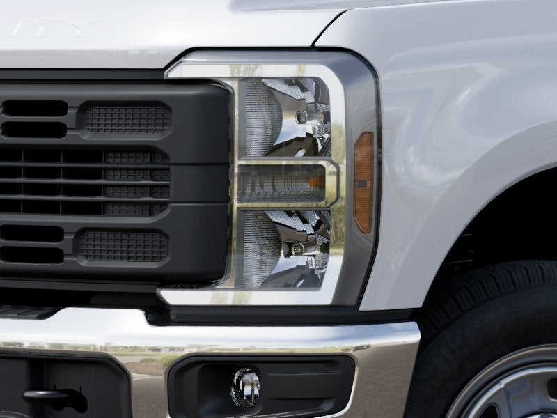 2027 Ford Super Duty F-350 SRW Pickup XL