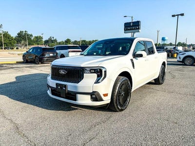 2025 Ford Maverick Lobo Standard