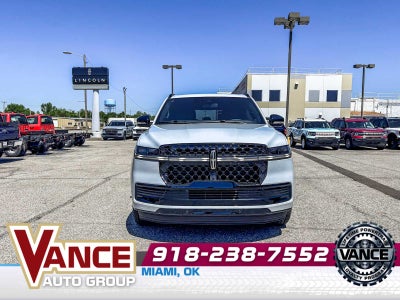 2026 Lincoln Navigator L Reserve
