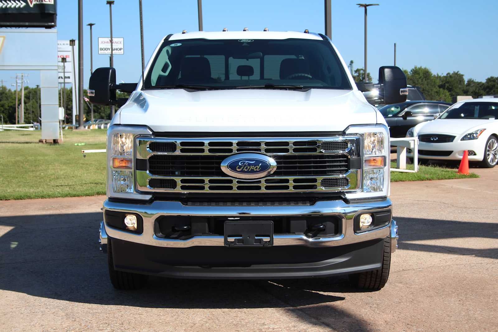 2026 Ford Super Duty F-350 DRW Chassis Cab XL