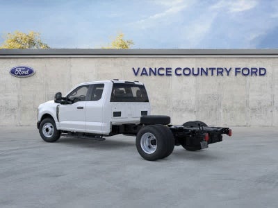 2026 Ford Super Duty F-350 DRW Chassis Cab XL