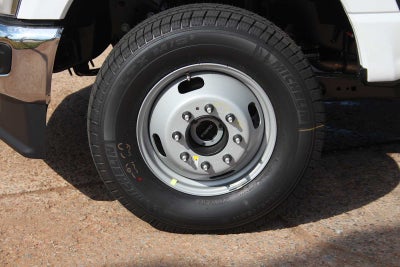 2026 Ford Super Duty F-350 DRW Chassis Cab XL
