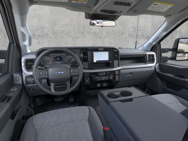 2025 Ford Super Duty F-350 DRW F-350® XL