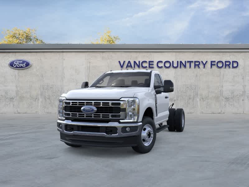2026 Ford Super Duty F-350 DRW XL