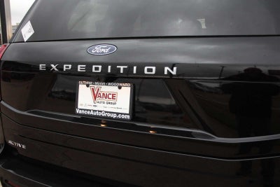 2025 Ford Expedition Active