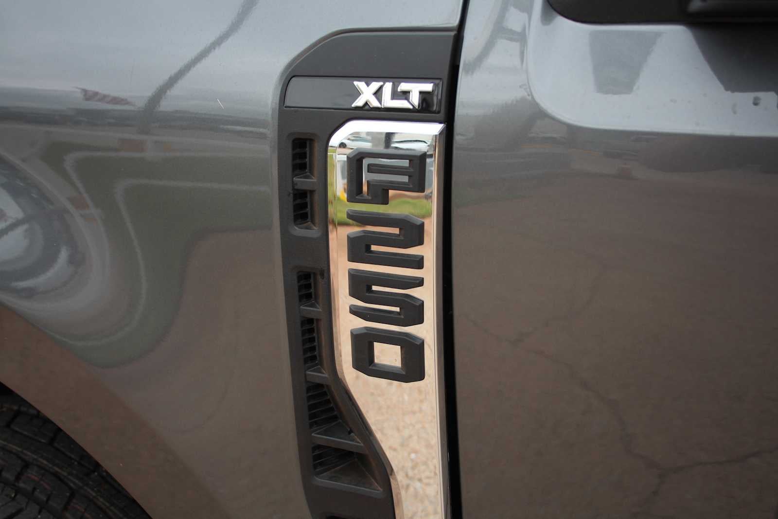 2026 Ford Super Duty F-250 SRW XLT