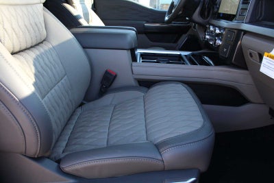 2026 Ford Super Duty F-250 SRW Platinum