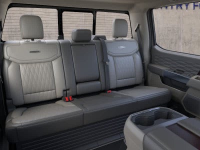 2026 Ford Super Duty F-250 SRW Platinum