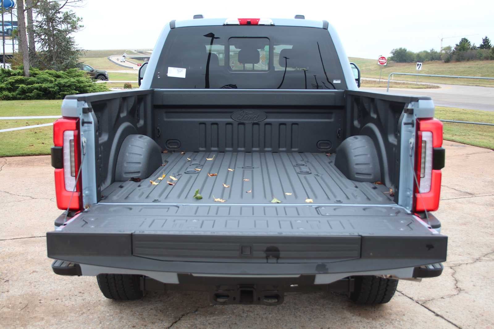 2026 Ford Super Duty F-350 SRW Platinum